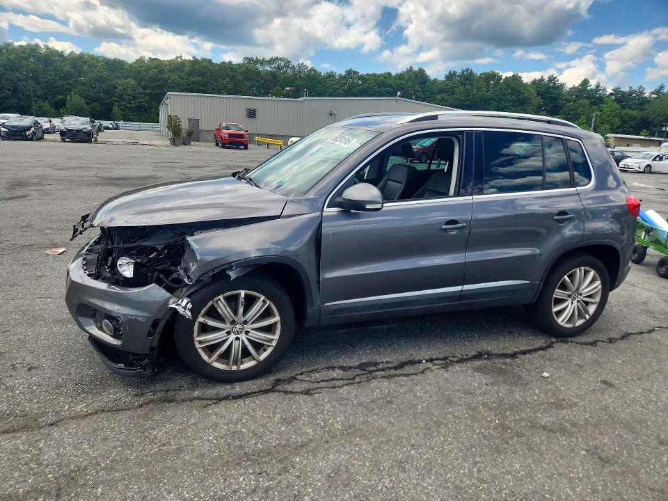 58281916 :رقم المزاد ، WVGAV7AXXCW004645 vin ، 2012 Volkswagen Tiguan مزاد بيع
