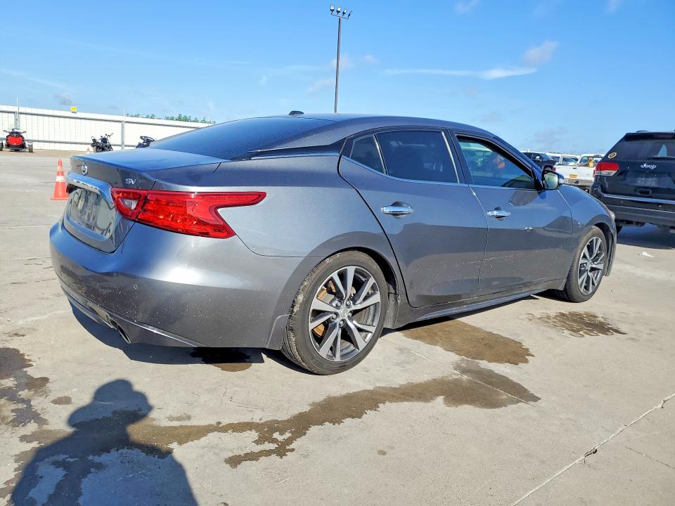 56852476 :رقم المزاد ، 1N4AA6AP8HC411999 vin ، 2017 Nissan Maxima مزاد بيع