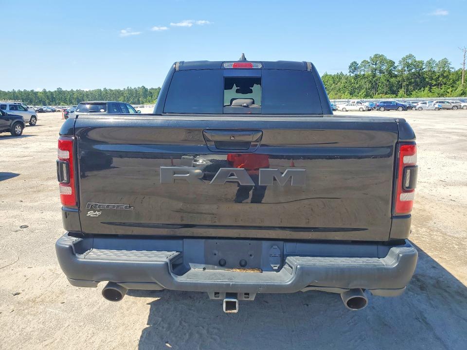 58306016 :رقم المزاد ، 1C6RRELT8KN527183 vin ، 2019 Ram 1500 مزاد بيع