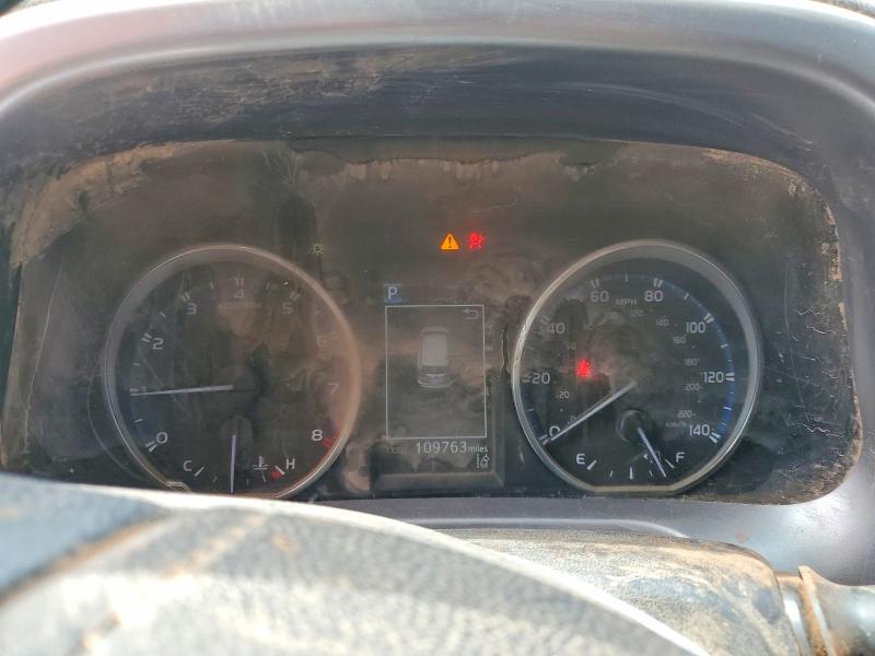 Продаж на аукціоні авто 2018 Toyota Rav4, vin: JTMDFREV3JJ189991, номер лоту: 58413046