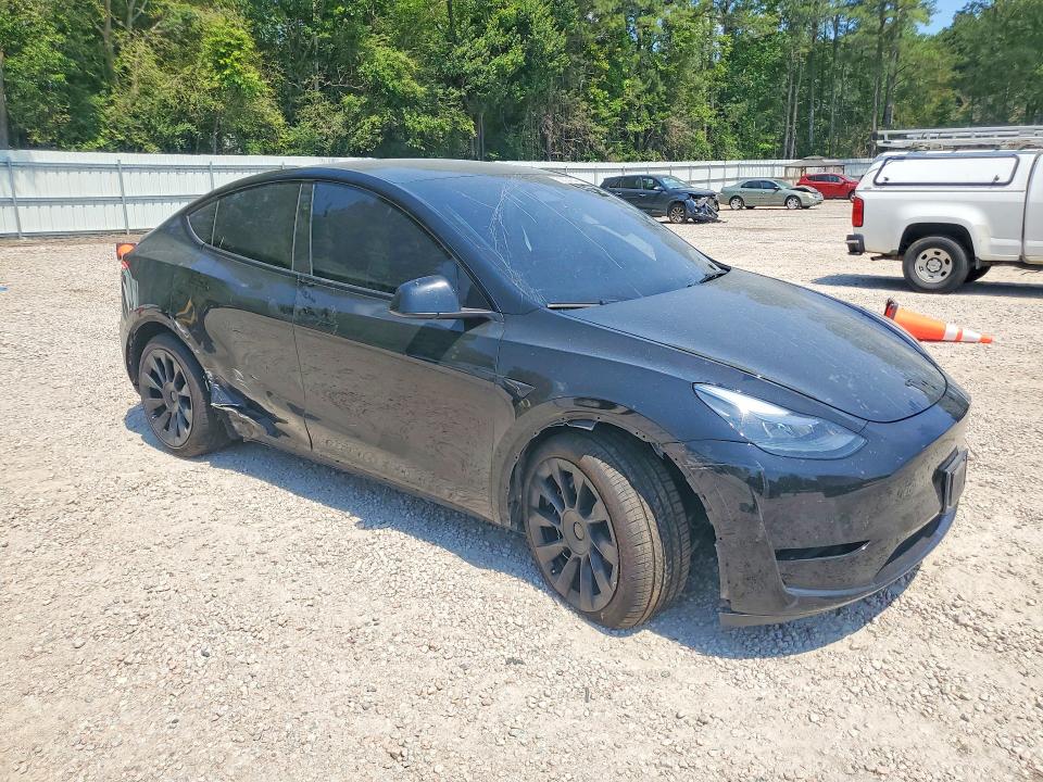56534546 :رقم المزاد ، 7SAYGDEE2RA219180 vin ، 2024 Tesla Model Y مزاد بيع