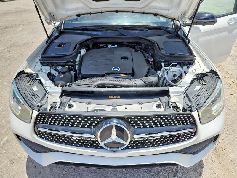 56573056 :رقم المزاد ، W1N0G8DB3NV375518 vin ، 2022 Mercedes-benz Glc مزاد بيع