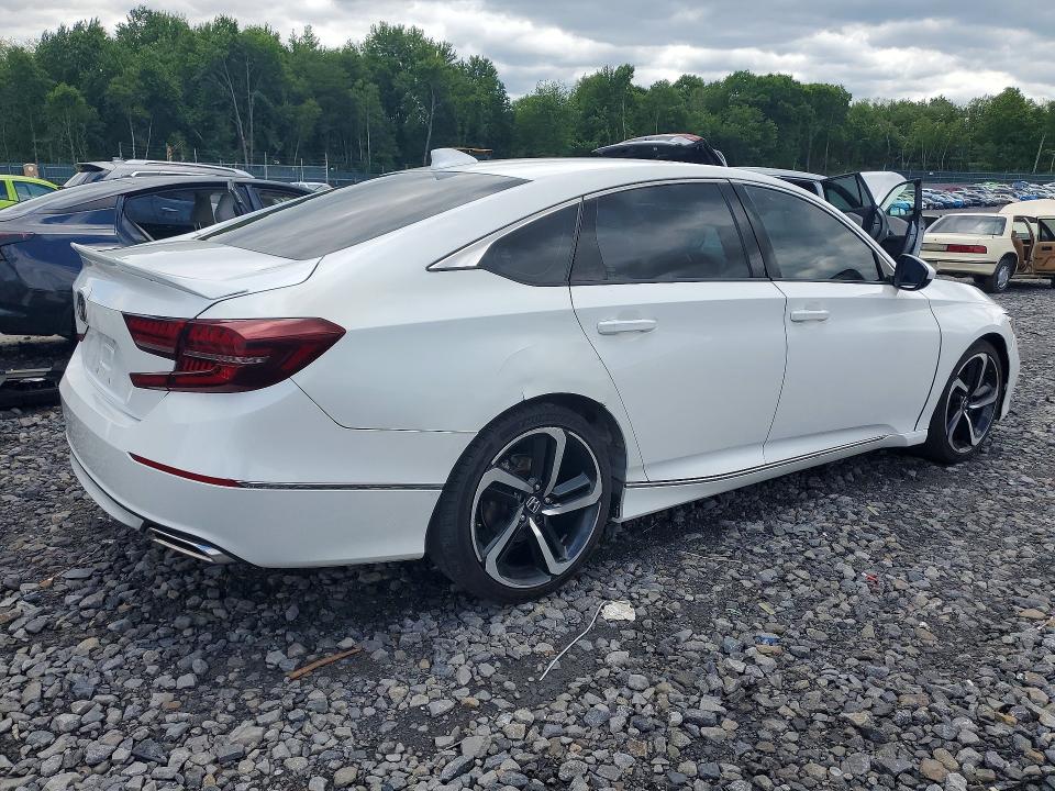 57203656 :رقم المزاد ، 1HGCV1F35JA085470 vin ، 2018 Honda Accord مزاد بيع