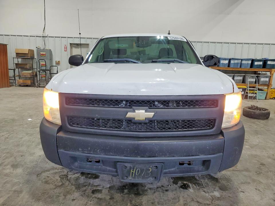 Продажа на аукционе авто 2008 Chevrolet Silverado, vin: 1GCEC14X48Z257292, номер лота: 57849126