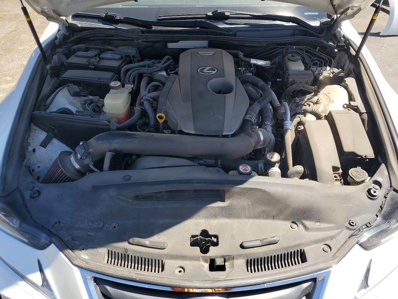 85622485 :رقم المزاد ، JTHBA1D23H5055871 vin ، 2017 Lexus Is مزاد بيع