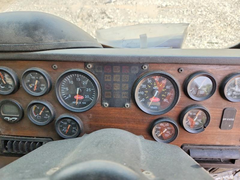 Продажа на аукционе авто 2013 Peterbilt 320, vin: 3BPZL70X1DF176292, номер лота: 56900036