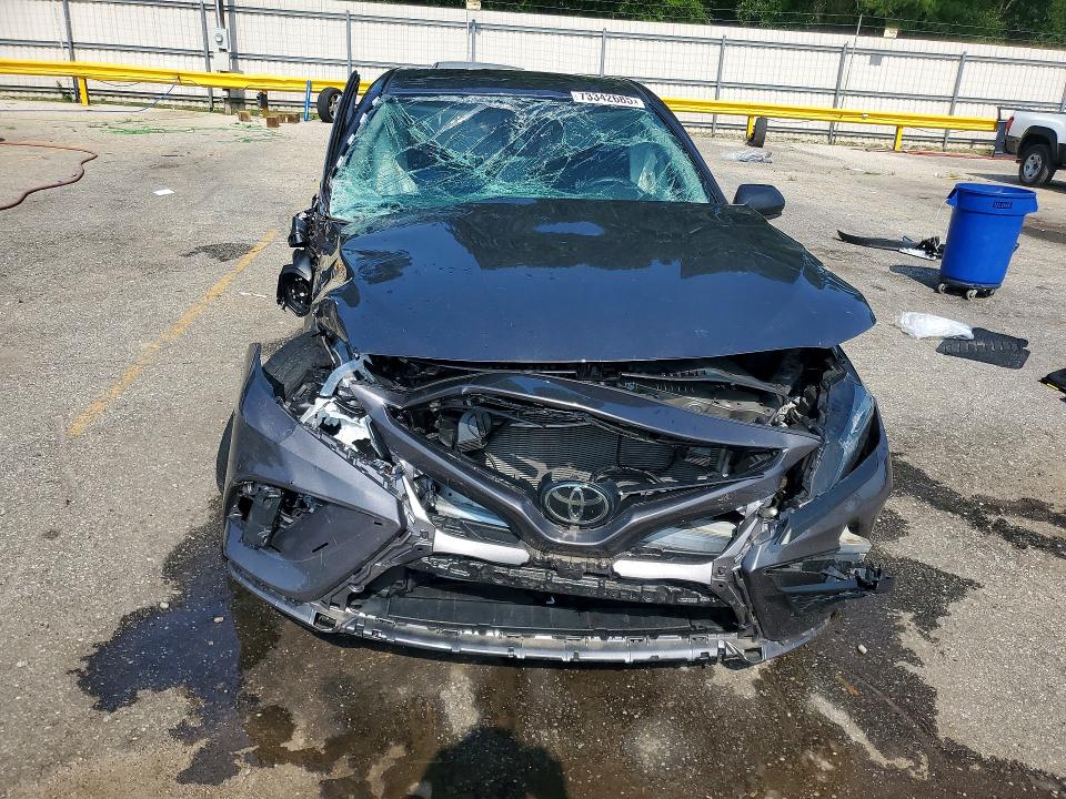 Продаж на аукціоні авто 2024 Toyota Camry, vin: 4T1G11AK0RU211444, номер лоту: 73342685