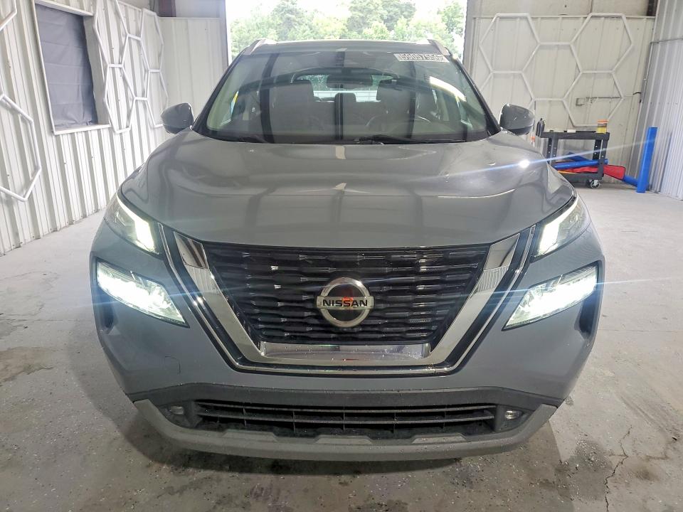 59057556 :رقم المزاد ، 5N1AT3CA5MC728544 vin ، 2021 Nissan Rogue مزاد بيع