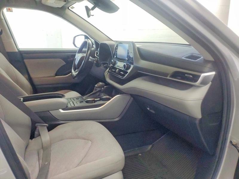 56471286 :رقم المزاد ، 5TDBZRBH9NS577099 vin ، 2022 Toyota Highlander مزاد بيع