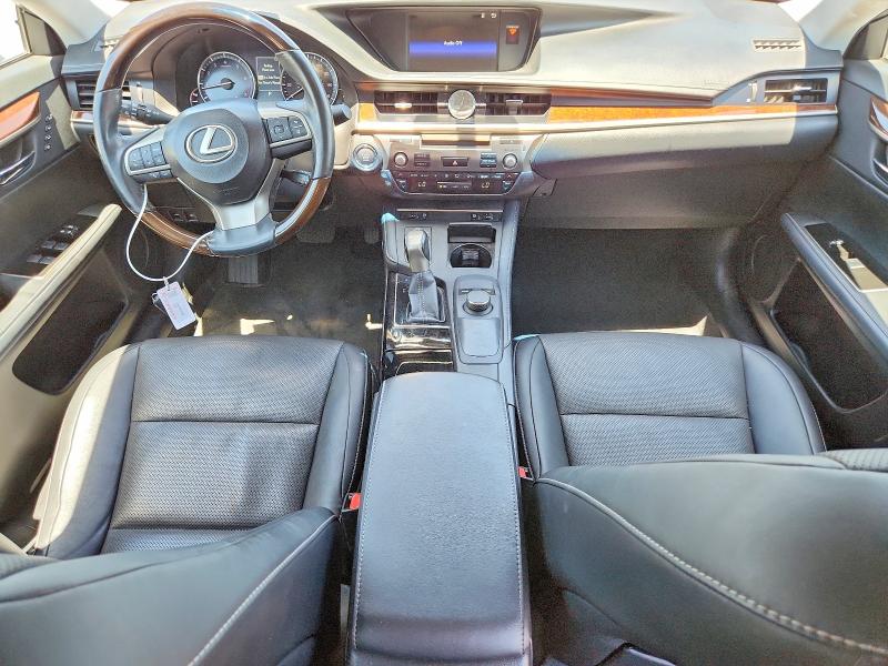 56894886 :رقم المزاد ، 58ABK1GG5GU031599 vin ، 2016 Lexus Es مزاد بيع