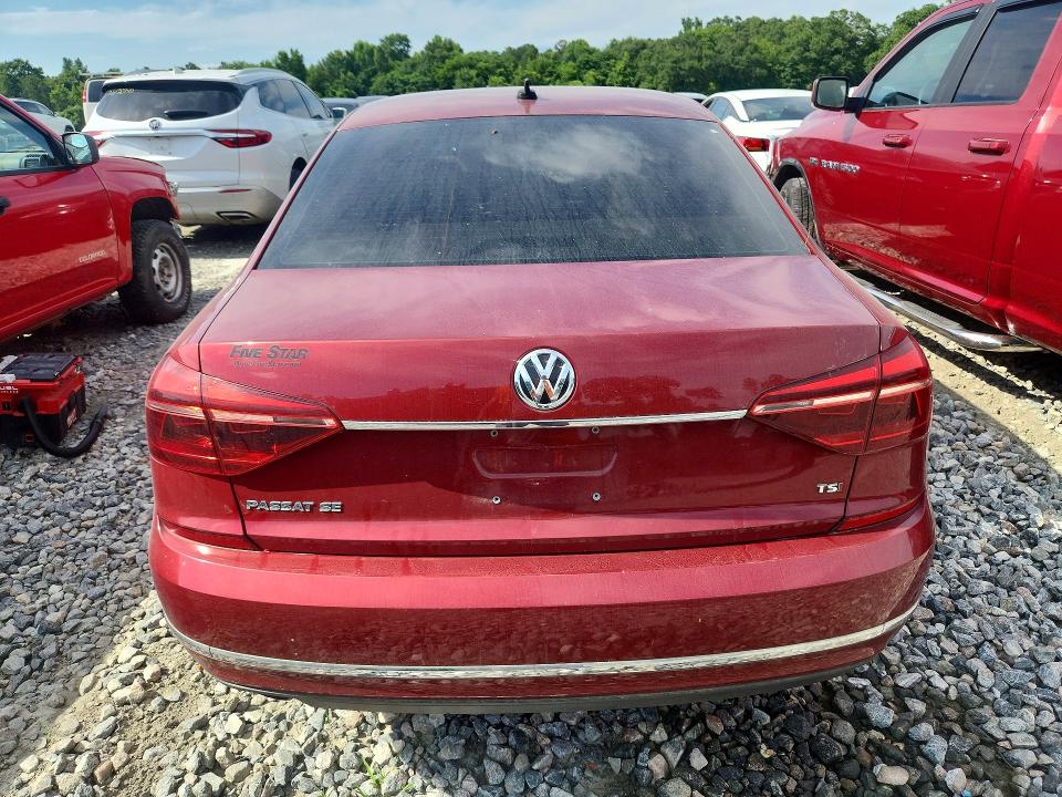 Продажа на аукционе авто 2017 Volkswagen Passat, vin: 1VWBT7A38HC019713, номер лота: 58202276