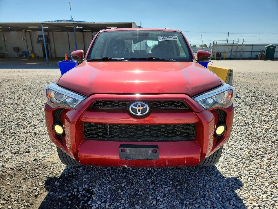 95586015 :رقم المزاد ، JTEBU5JR2F5229410 vin ، 2015 Toyota 4runner مزاد بيع