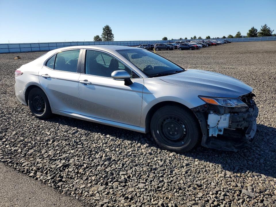56289356 :رقم المزاد ، 4T1H31AK8NU589746 vin ، 2022 Toyota Camry مزاد بيع