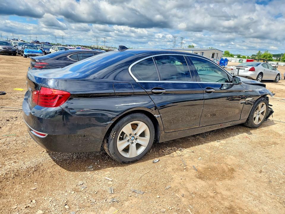57581956 :رقم المزاد ، WBA5A5C53FD524989 vin ، 2015 Bmw 528 مزاد بيع