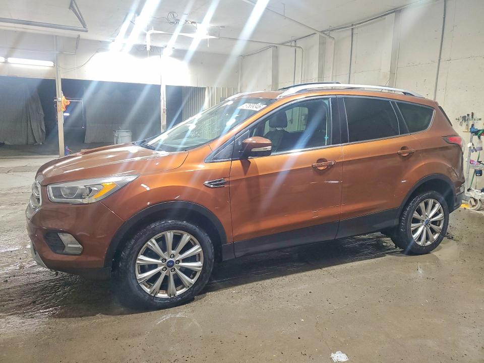 2017 Ford Escape მანქანა იყიდება აუქციონზე, vin: 1FMCU9J92HUA17708, აუქციონის ნომერი: 57689346