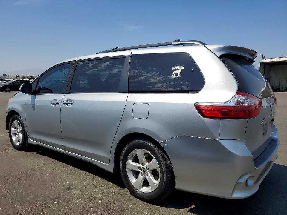 58434036 :رقم المزاد ، 5TDKZ3DC7KS998961 vin ، 2019 Toyota Sienna مزاد بيع