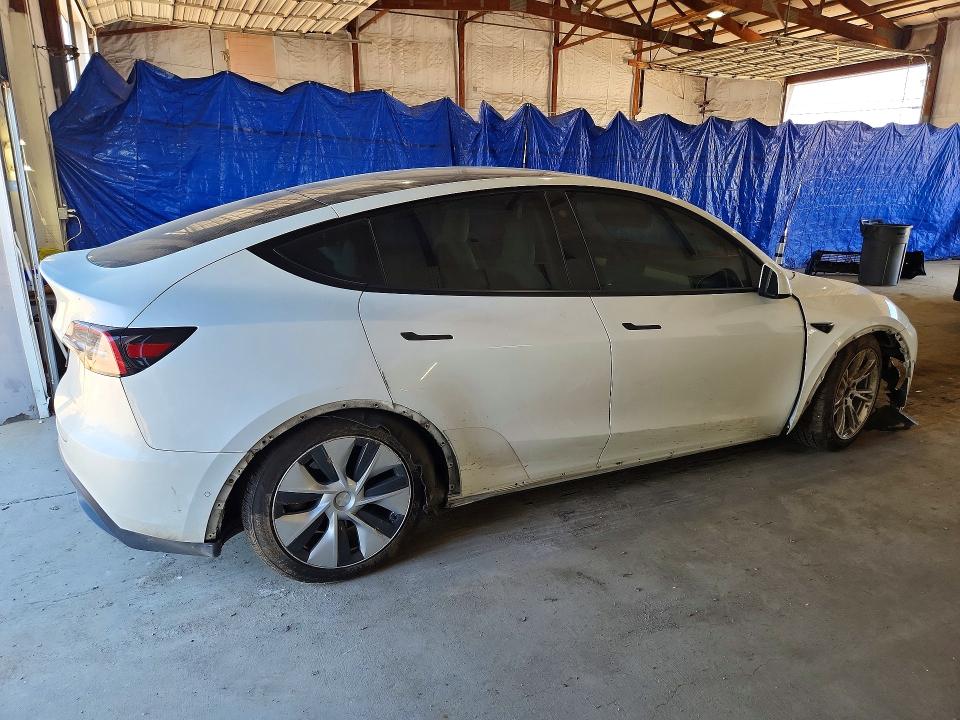 2021 Tesla Model Y მანქანა იყიდება აუქციონზე, vin: 5YJYGAEE4MF247215, აუქციონის ნომერი: 55694046