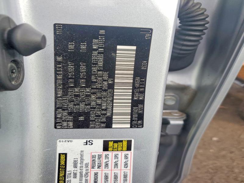 56930206 :رقم المزاد ، 7MUBAABGXPV079129 vin ، 2023 Toyota Corolla Cross مزاد بيع