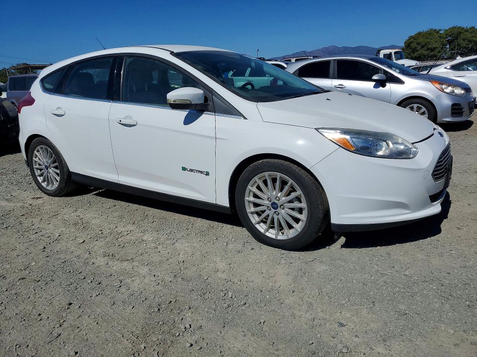 2017 Ford Focus მანქანა იყიდება აუქციონზე, vin: 1FADP3R49HL224520, აუქციონის ნომერი: 58296816
