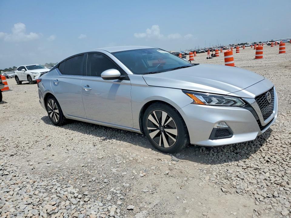 Продаж на аукціоні авто 2022 Nissan Altima, vin: 1N4BL4DV3NN409333, номер лоту: 59010606