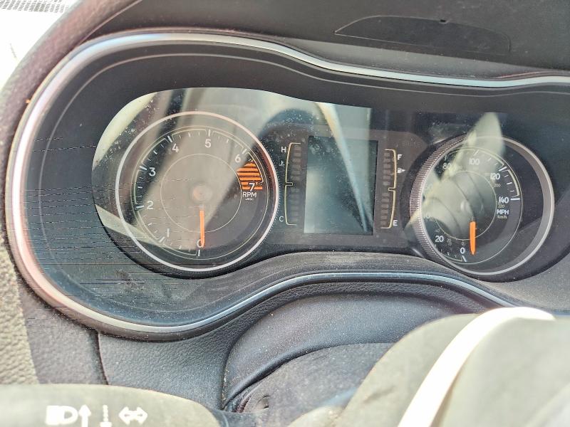 79133645 :رقم المزاد ، 1C4PJLLBXKD154592 vin ، 2019 Jeep Cherokee مزاد بيع