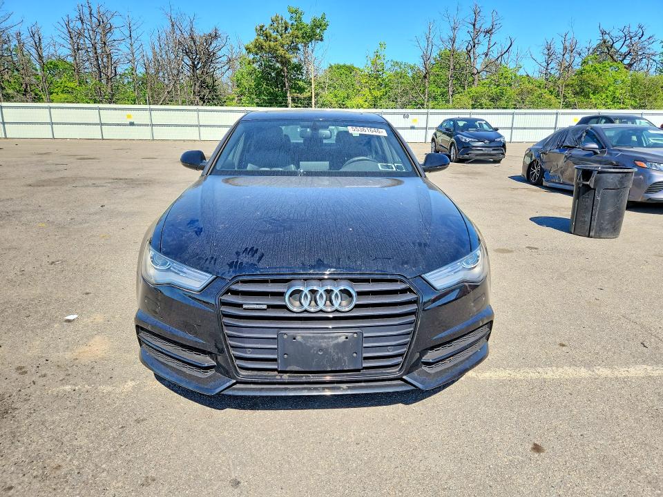 55361646 :رقم المزاد ، WAUF8AFC5JN077765 vin ، 2018 Audi A6 مزاد بيع