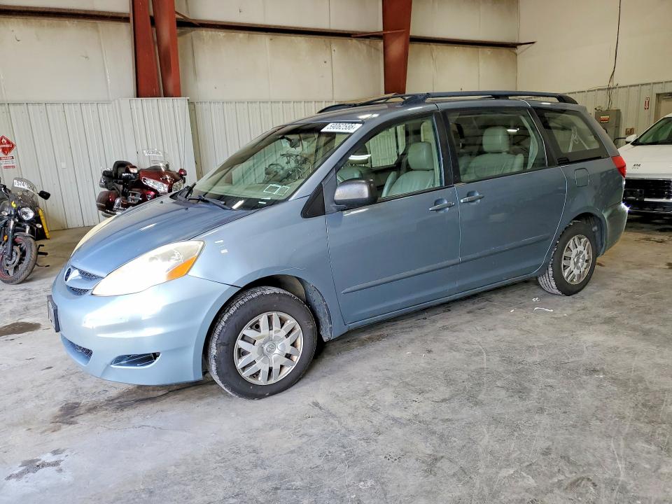 Продажа на аукционе авто 2010 Toyota Sienna, vin: 5TDKK4CCXAS342361, номер лота: 59062586