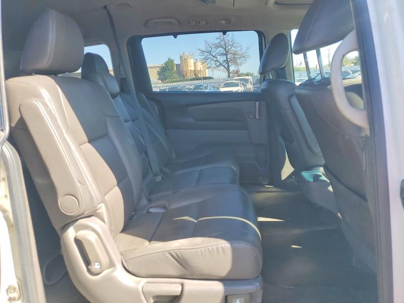 55646856 :رقم المزاد ، 5FNRL5H92DB091178 vin ، 2013 Honda Odyssey مزاد بيع