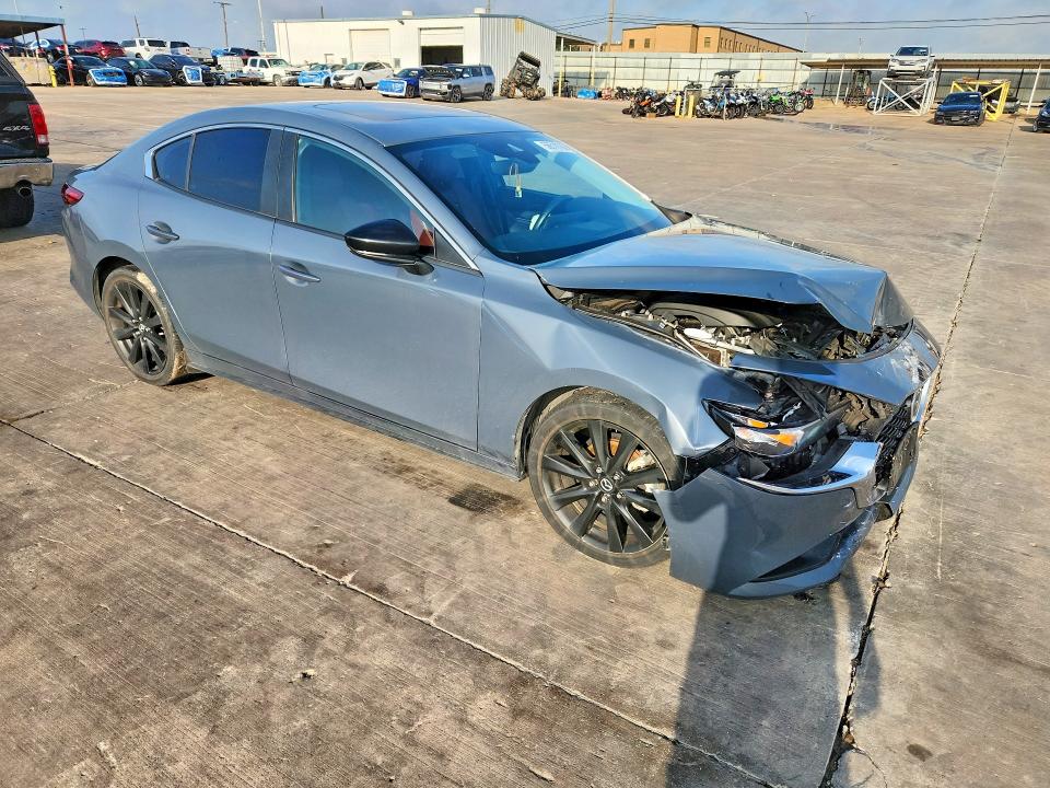 2022 Mazda 3 მანქანა იყიდება აუქციონზე, vin: 3MZBPACL2NM312158, აუქციონის ნომერი: 56518786