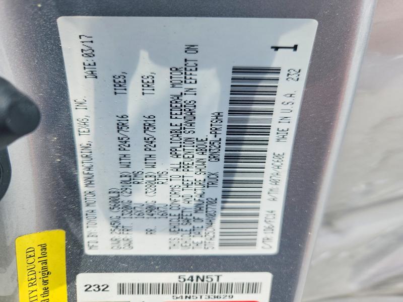 57713476 :رقم المزاد ، 5TFAZ5CN4HX037702 vin ، 2017 Toyota Tacoma مزاد بيع