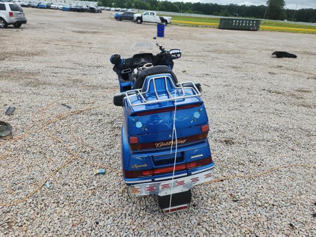 57218566 :رقم المزاد ، 1HFSC2208NA400386 vin ، 1992 Honda Gl1500 مزاد بيع