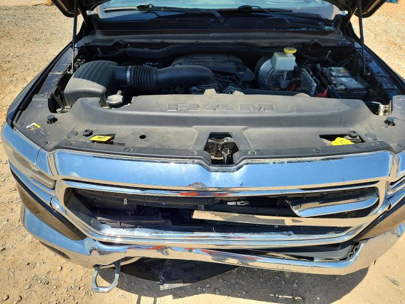 77248845 :رقم المزاد ، 1C6SRFKT8KN831803 vin ، 2019 Ram 1500 مزاد بيع