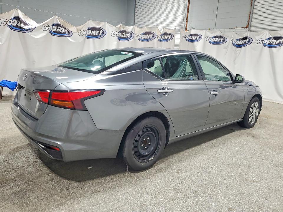 56593976 :رقم المزاد ، 1N4BL4BVXPN401302 vin ، 2023 Nissan Altima مزاد بيع