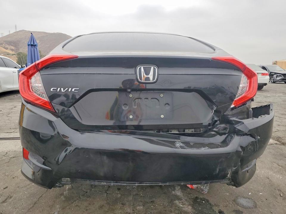 Продажа на аукционе авто 2016 Honda Civic, vin: 19XFC2F71GE221352, номер лота: 57886976