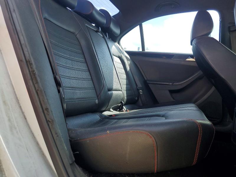 Продажа на аукционе авто 2017 Volkswagen Jetta, vin: 3VW4T7AJ1HM332110, номер лота: 57472256