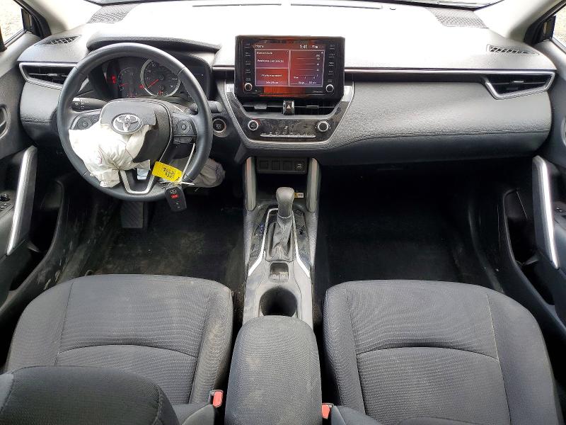 57823596 :رقم المزاد ، 7MUCAABG9NV019456 vin ، 2022 Toyota Corolla Cross مزاد بيع