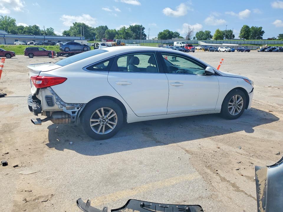 2015 Hyundai Sonata მანქანა იყიდება აუქციონზე, vin: 5NPE24AFXFH146105, აუქციონის ნომერი: 58962566