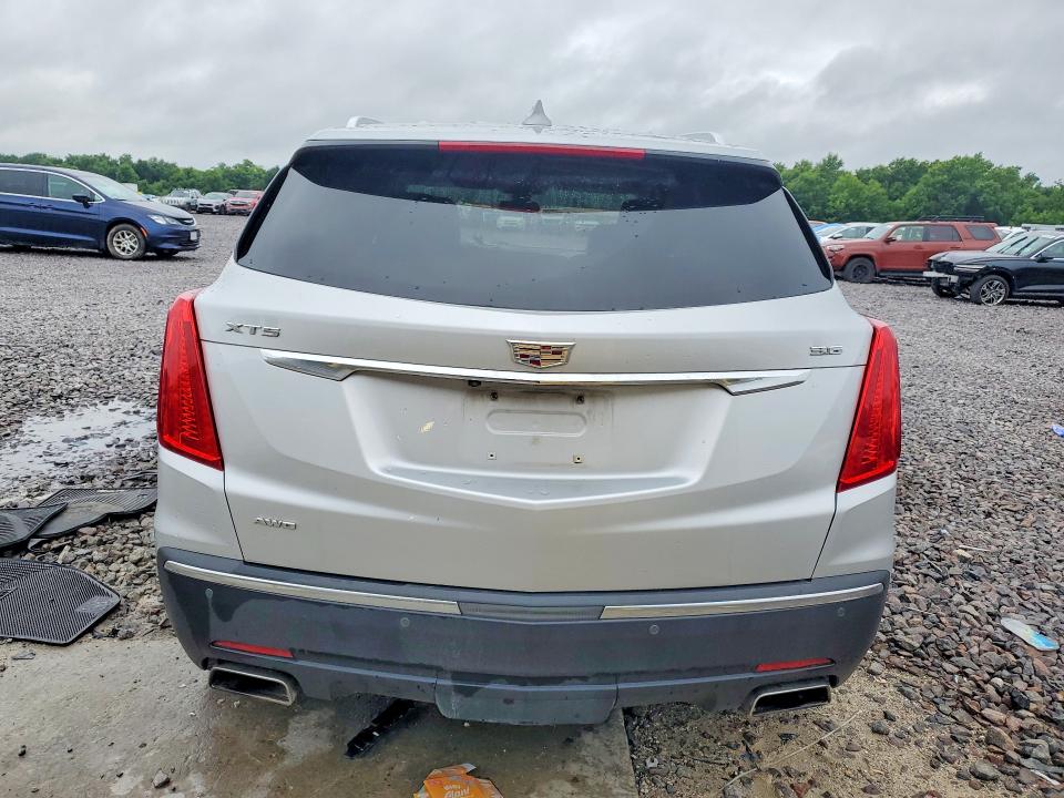 58827826 :رقم المزاد ، 1GYKNFRS6KZ134392 vin ، 2019 Cadillac Xt5 مزاد بيع