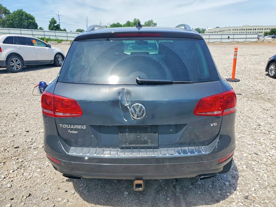 2014 Volkswagen Touareg მანქანა იყიდება აუქციონზე, vin: WVGEF9BP3ED012450, აუქციონის ნომერი: 55621626