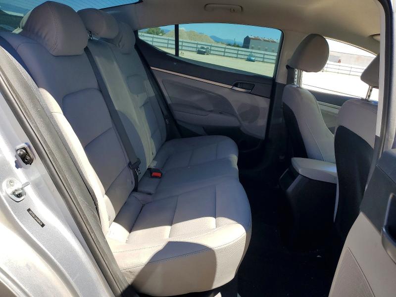 2017 Hyundai Elantra მანქანა იყიდება აუქციონზე, vin: 5NPD84LF3HH004639, აუქციონის ნომერი: 56523226