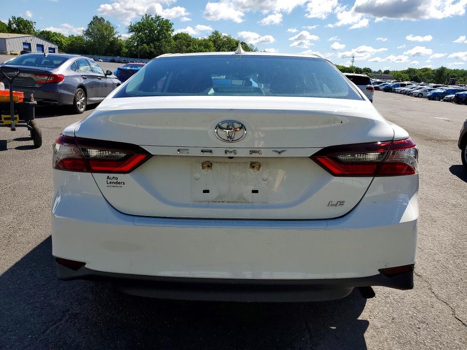 Продаж на аукціоні авто 2021 Toyota Camry, vin: 4T1C11AK9MU462129, номер лоту: 56984026