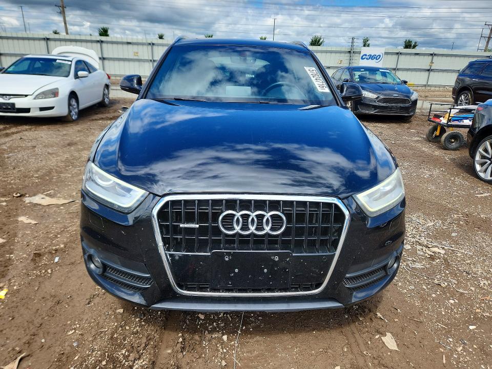 57824716 :رقم المزاد ، WA1EFCFS0FR013182 vin ، 2015 Audi Q3 مزاد بيع