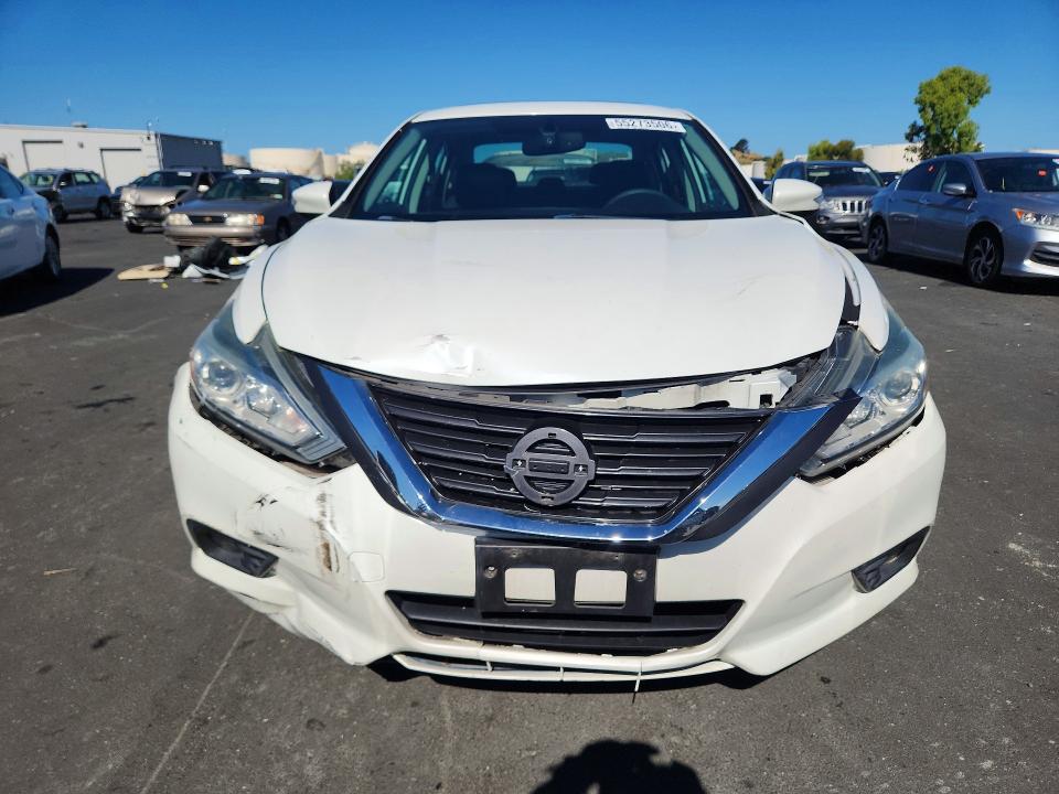 2016 Nissan Altima მანქანა იყიდება აუქციონზე, vin: 1N4AL3APXGC130035, აუქციონის ნომერი: 55273506