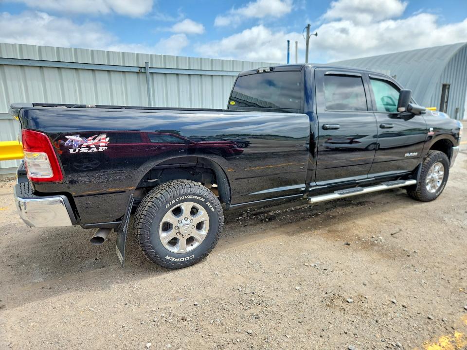 56711416 :رقم المزاد ، 3C63R3HLXLG187385 vin ، 2020 Ram 3500 مزاد بيع