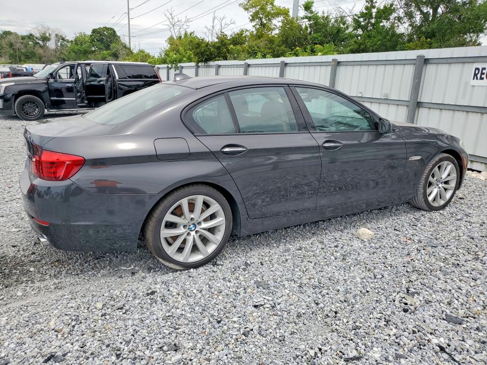 2011 Bmw 5 Series მანქანა იყიდება აუქციონზე, vin: WBAFR7C50BC802935, აუქციონის ნომერი: 56110806