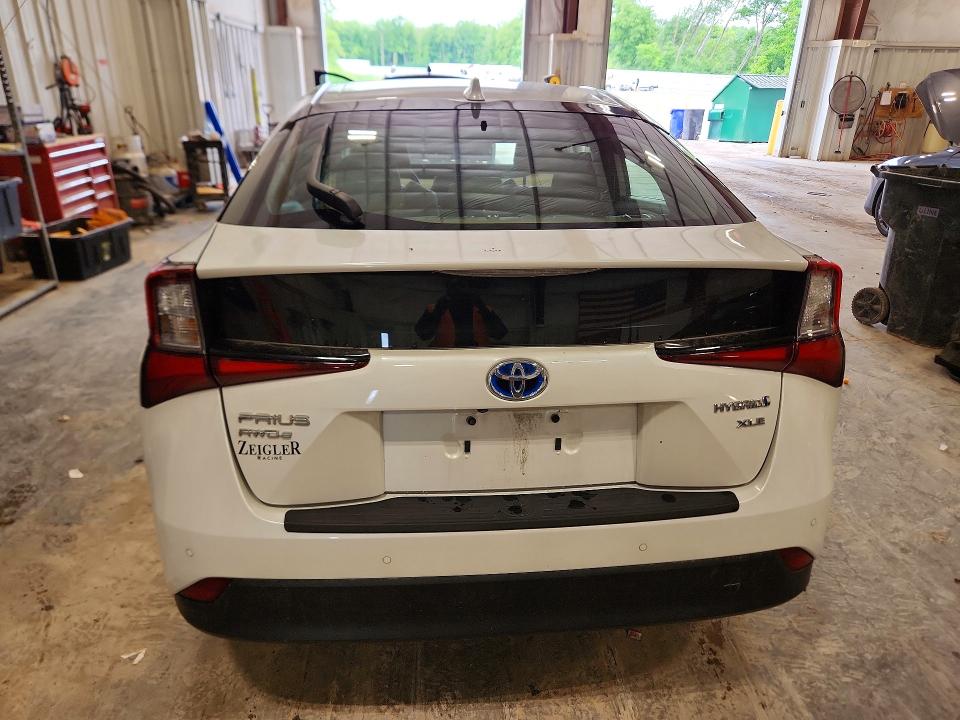 54692116 :رقم المزاد ، JTDL9MFU5N3036812 vin ، 2022 Toyota Prius مزاد بيع