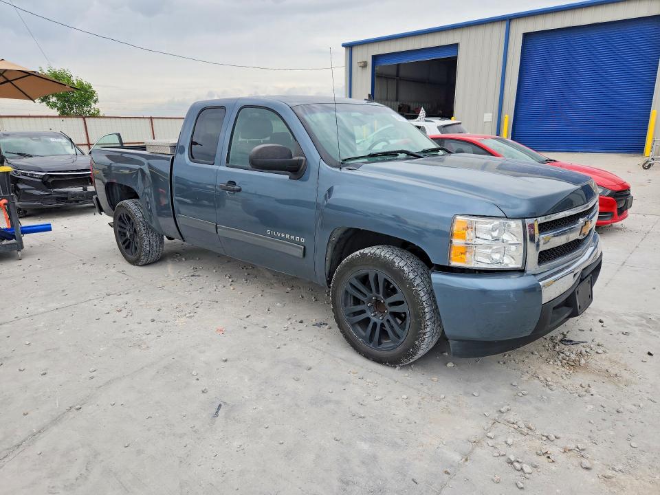 58557226 :رقم المزاد ، 1GCRCREA9BZ455867 vin ، 2011 Chevrolet Silverado مزاد بيع