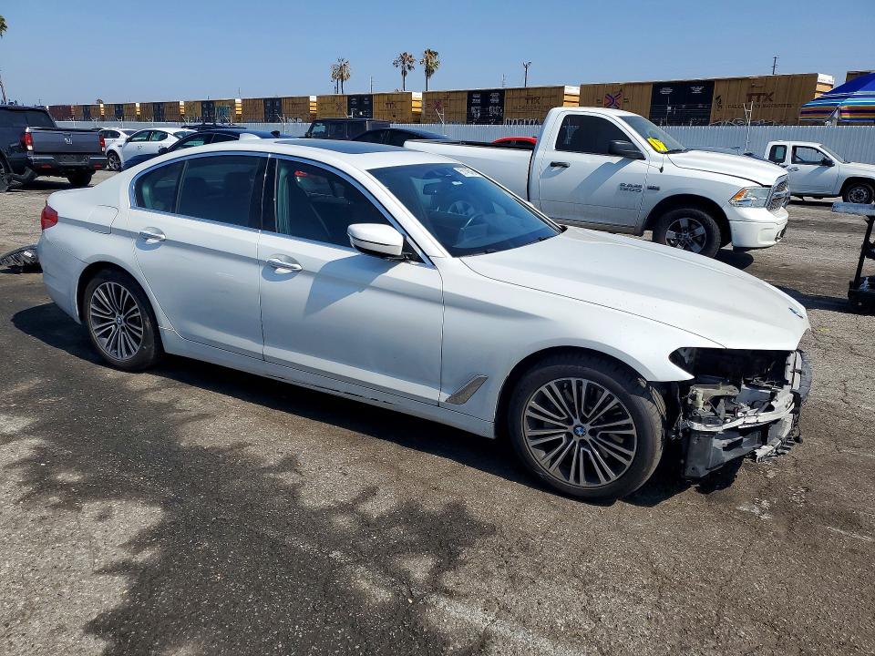 56148546 :رقم المزاد ، WBAJE5C51JWA94057 vin ، 2018 Bmw 540 مزاد بيع
