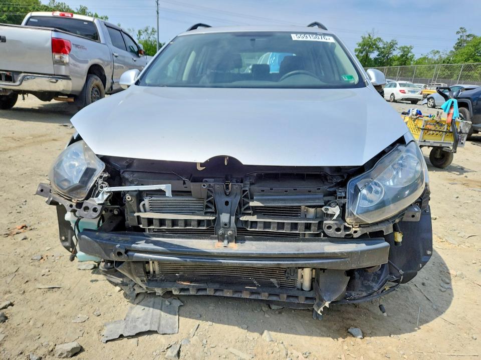 55915076 :رقم المزاد ، 3VWPL7AJXDM696954 vin ، 2013 Volkswagen Jetta مزاد بيع