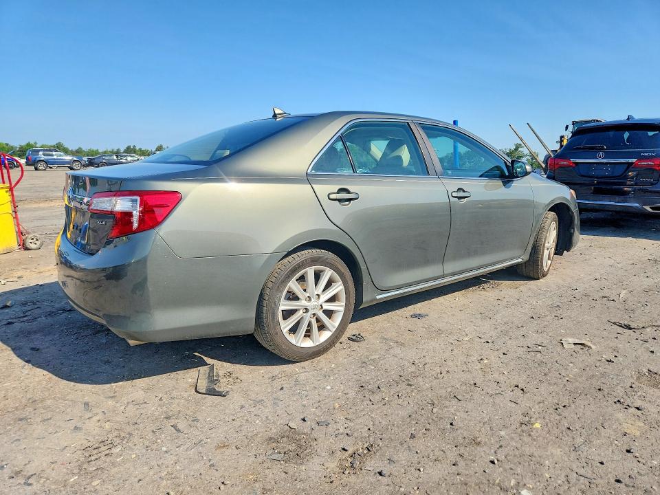 Aukcja sprzedaży 2012 Toyota Camry, vin: 4T1BK1FK6CU507060, numer aukcji: 85991345
